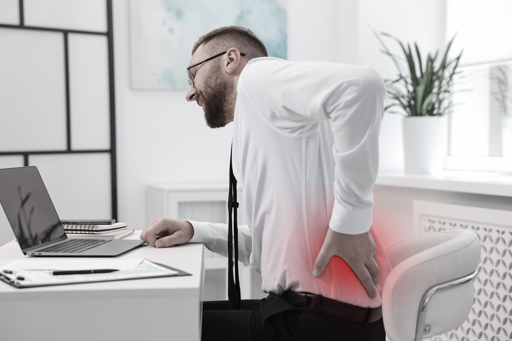The Connection Between Poor Posture and Back Pain: How a Chiropractor Can Help